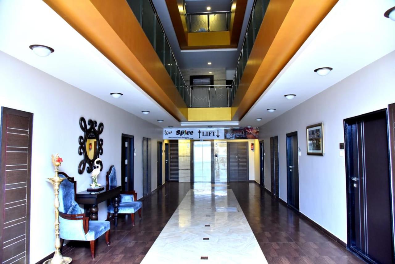 The Grand Krishna Luxury Hotel Чикмагалур Экстерьер фото